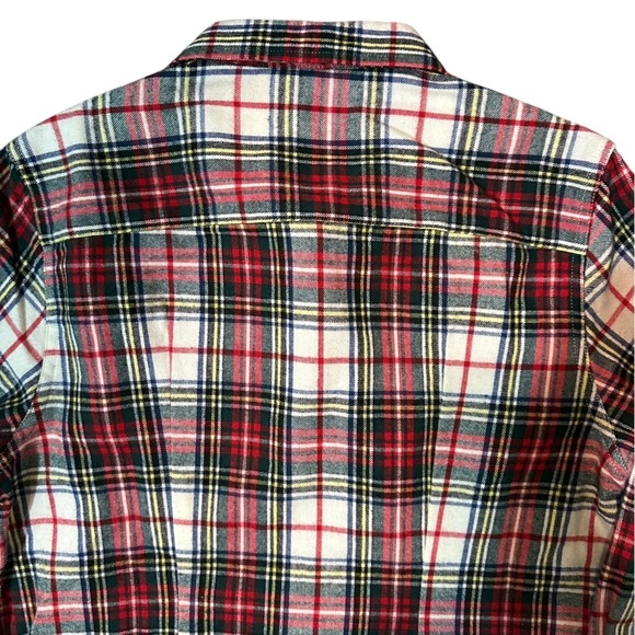 L.L.Bean Cream Red Black Green Slightly Fitted Flannel Shirt - Picture 5 of 9